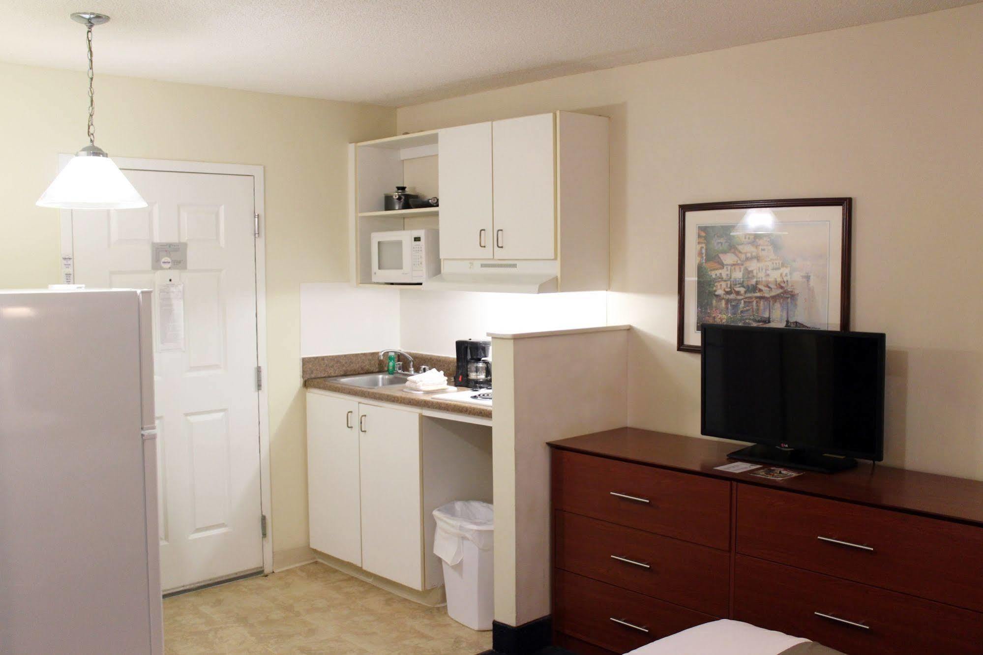 Studio 6-Hampton, Va - Langley Afb Area Bagian luar foto