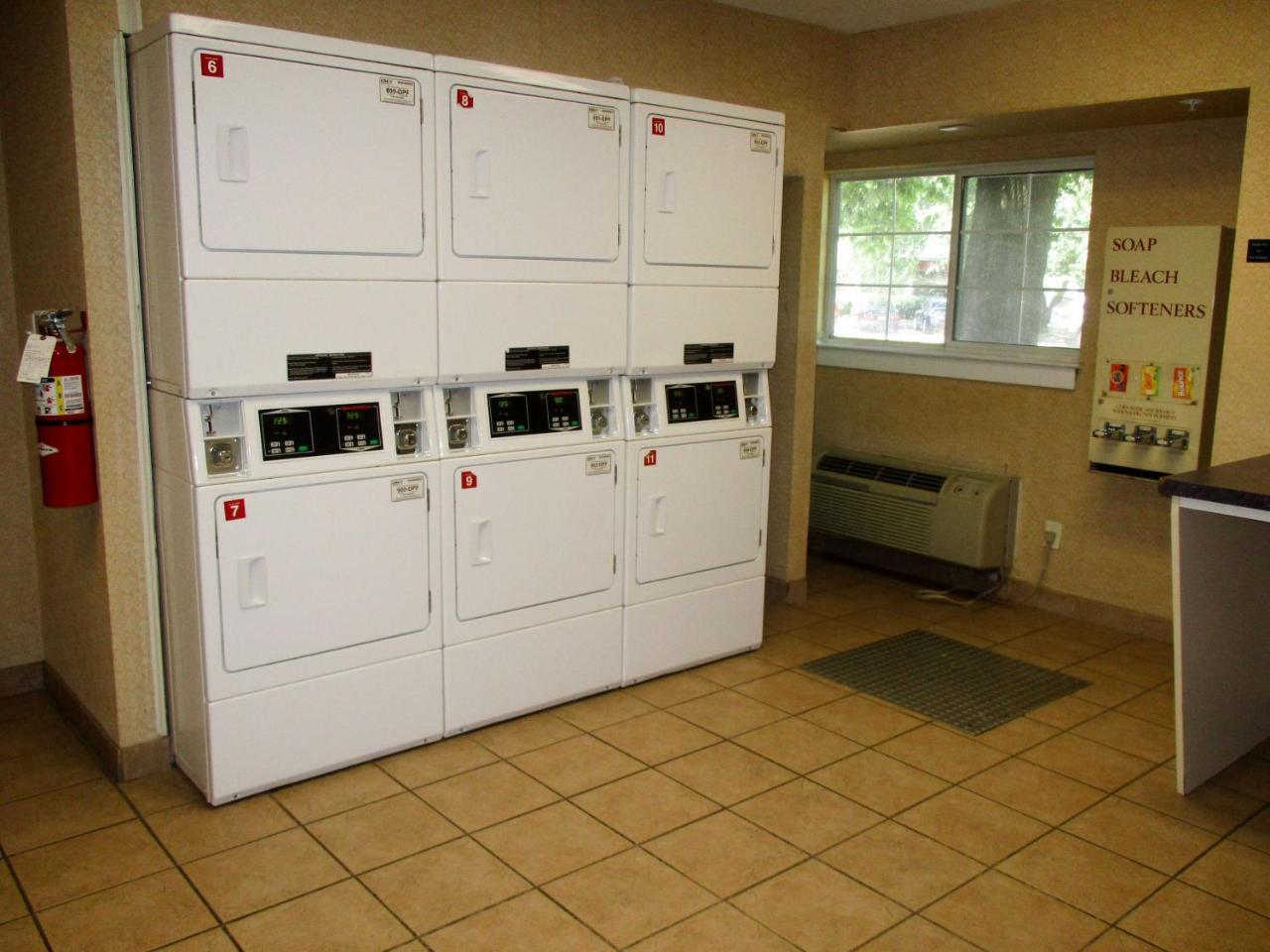 Studio 6-Hampton, Va - Langley Afb Area Bagian luar foto